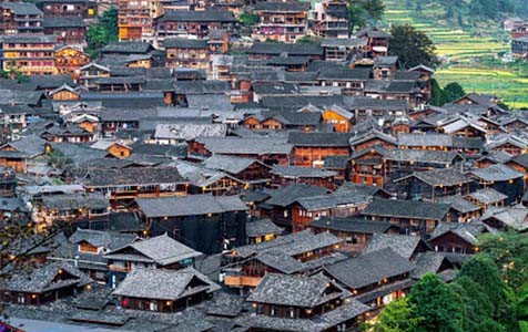 金川6种常见的外墙仿石漆施工工艺！